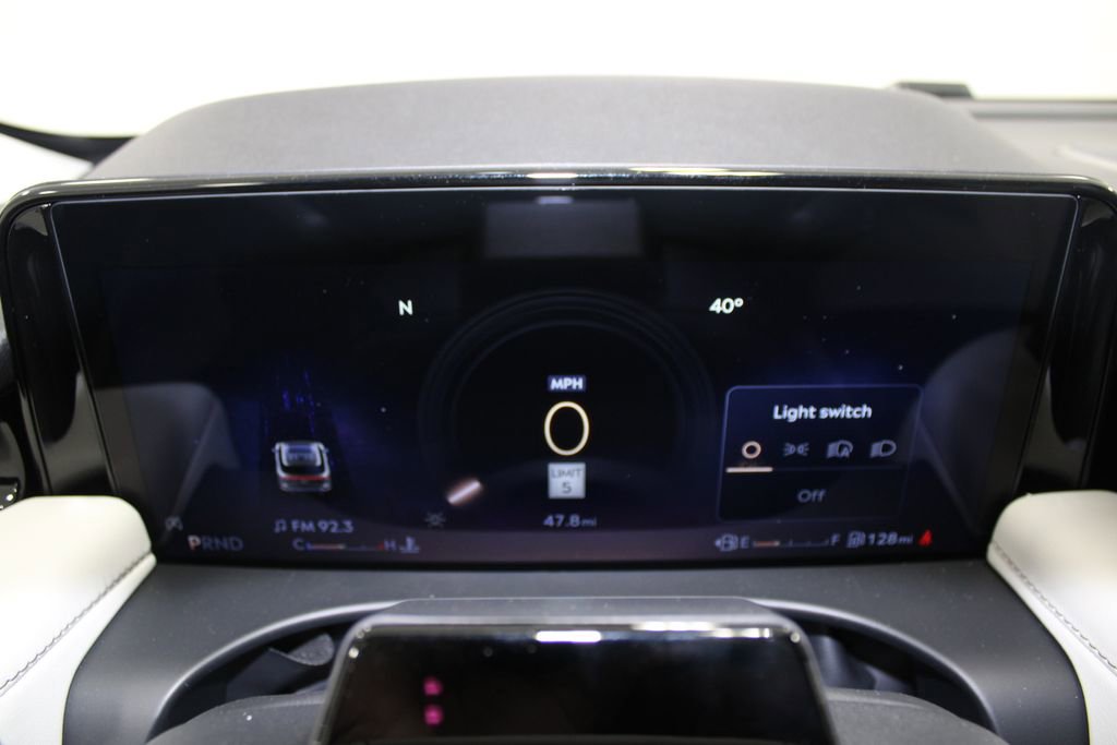 New 2026 Lincoln Aviator 2WD w/ Jet Appearance Package image 36