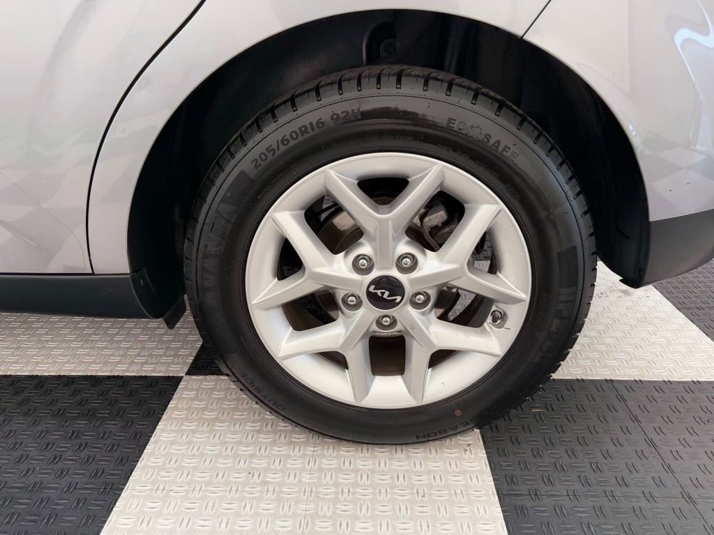 Used 2023 Kia Soul LX w/ Option Group 015 image 9