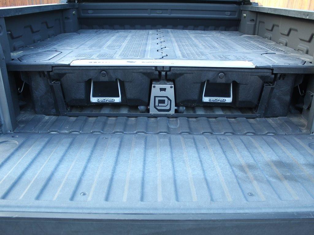 Used 2020 Chevrolet Silverado 1500 W/T w/ Z71 Off-Road Package AWD/4WD image 10