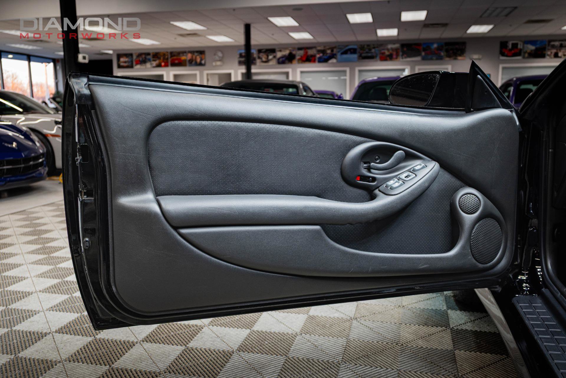 Used 2000 Pontiac Firebird Formula image 14