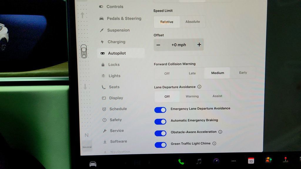 Used 2022 Tesla Model X image 20