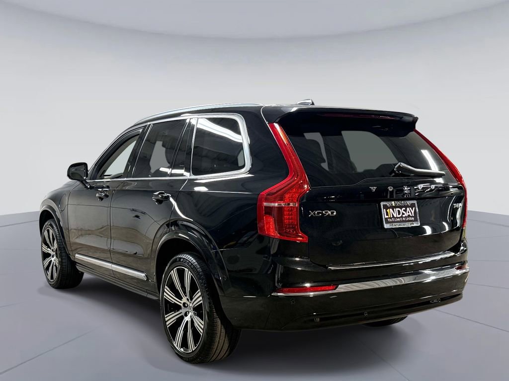 Used 2025 Volvo XC90 T8 Plus w/ Protection Package Premier AWD/4WD image 12