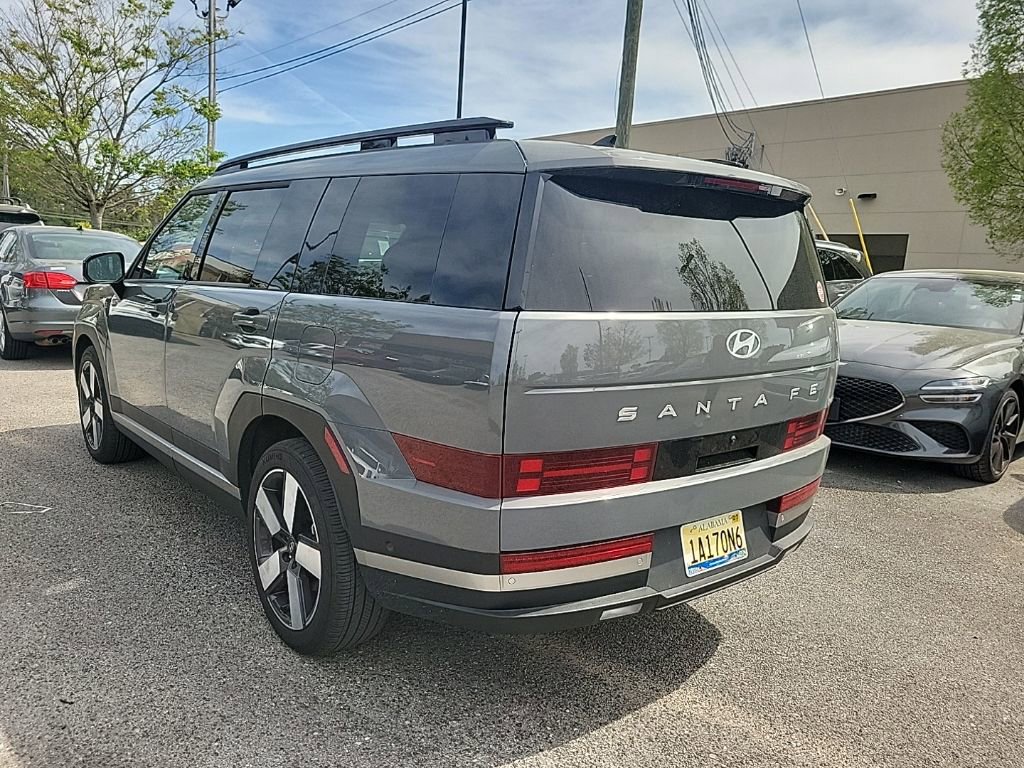 Used 2024 Hyundai Santa Fe Limited image 4