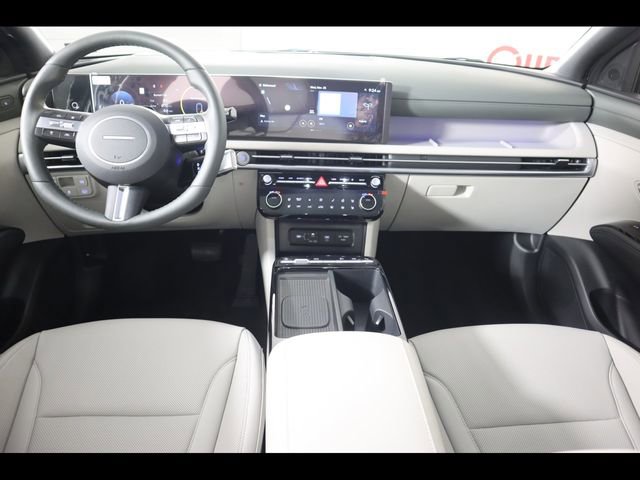 Used 2025 Hyundai Tucson Limited AWD/4WD image 18