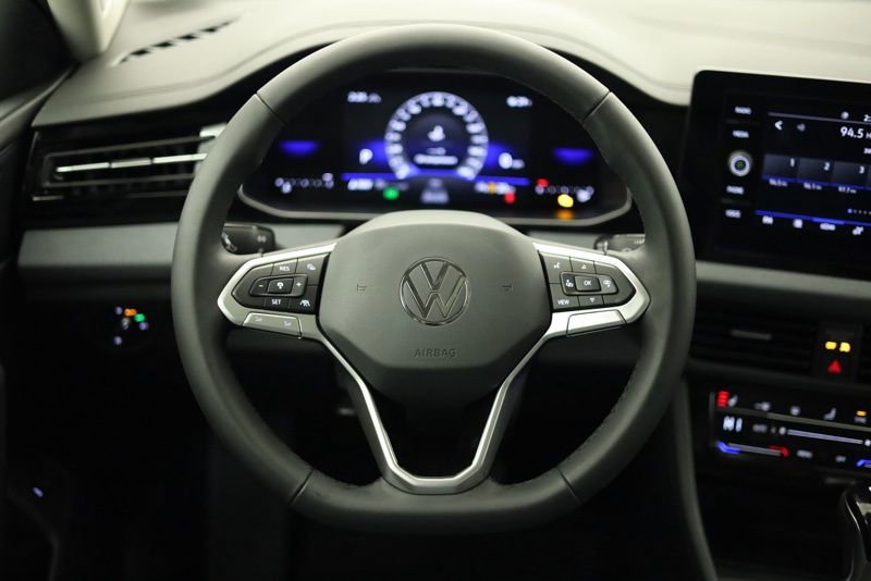 New 2026 Volkswagen Jetta SE image 13