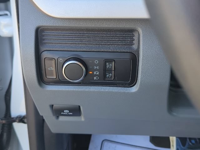 Used 2026 Ford F250 XL AWD/4WD image 18