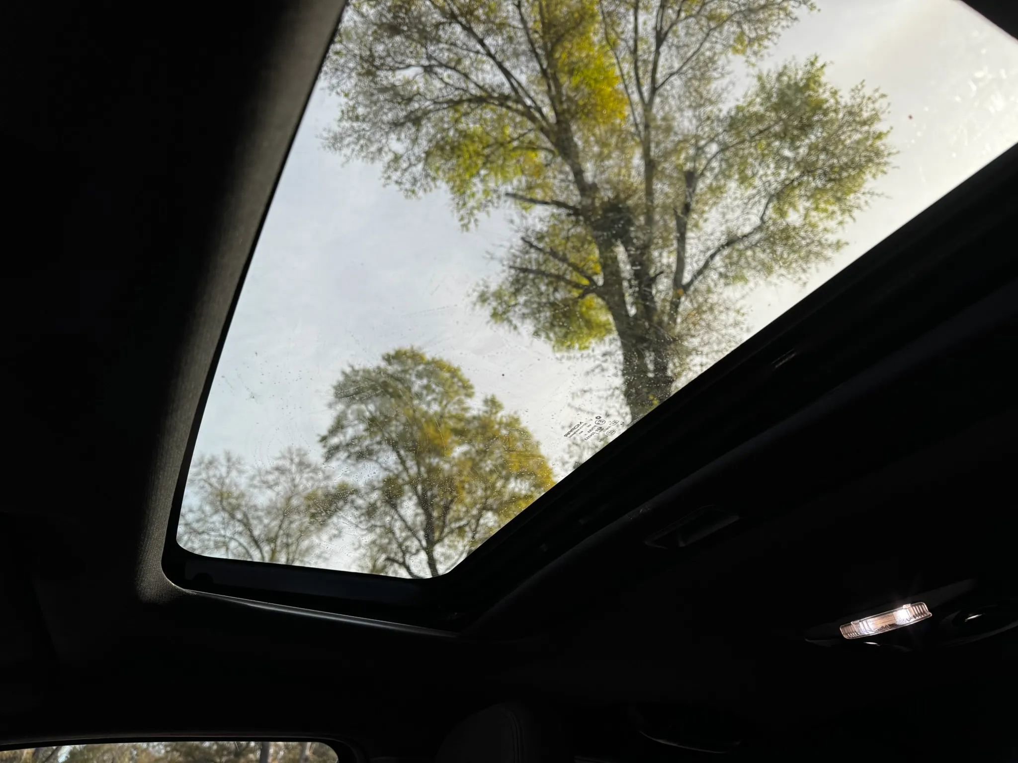 Used 2012 Chrysler 200 Touring image 18