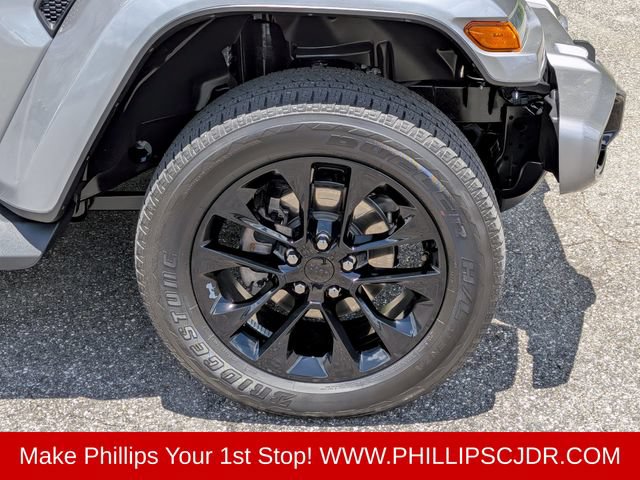 Used 2021 Jeep Wrangler Unlimited Sahara AWD/4WD image 10