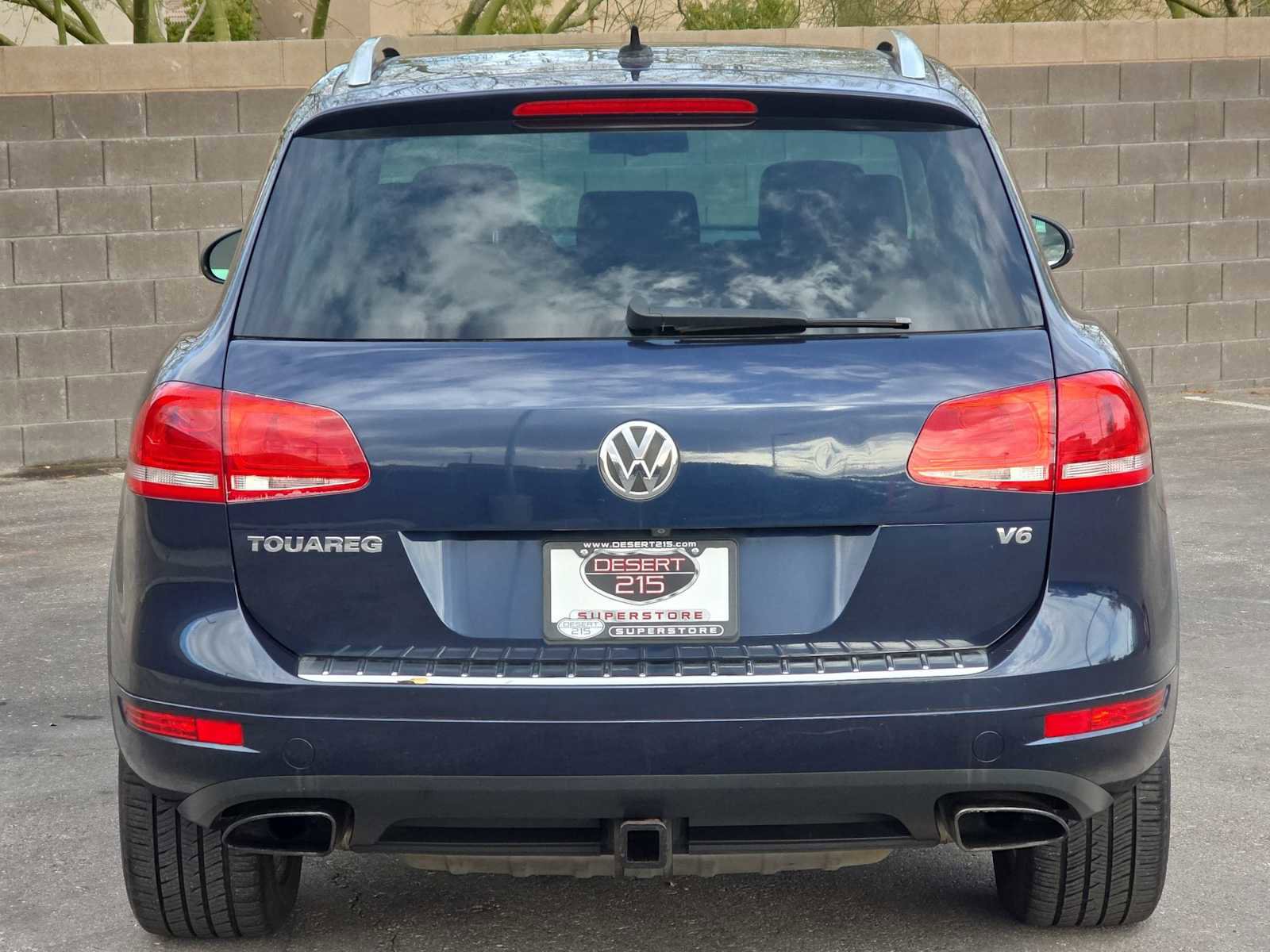 Used 2014 Volkswagen Touareg Lux image 8