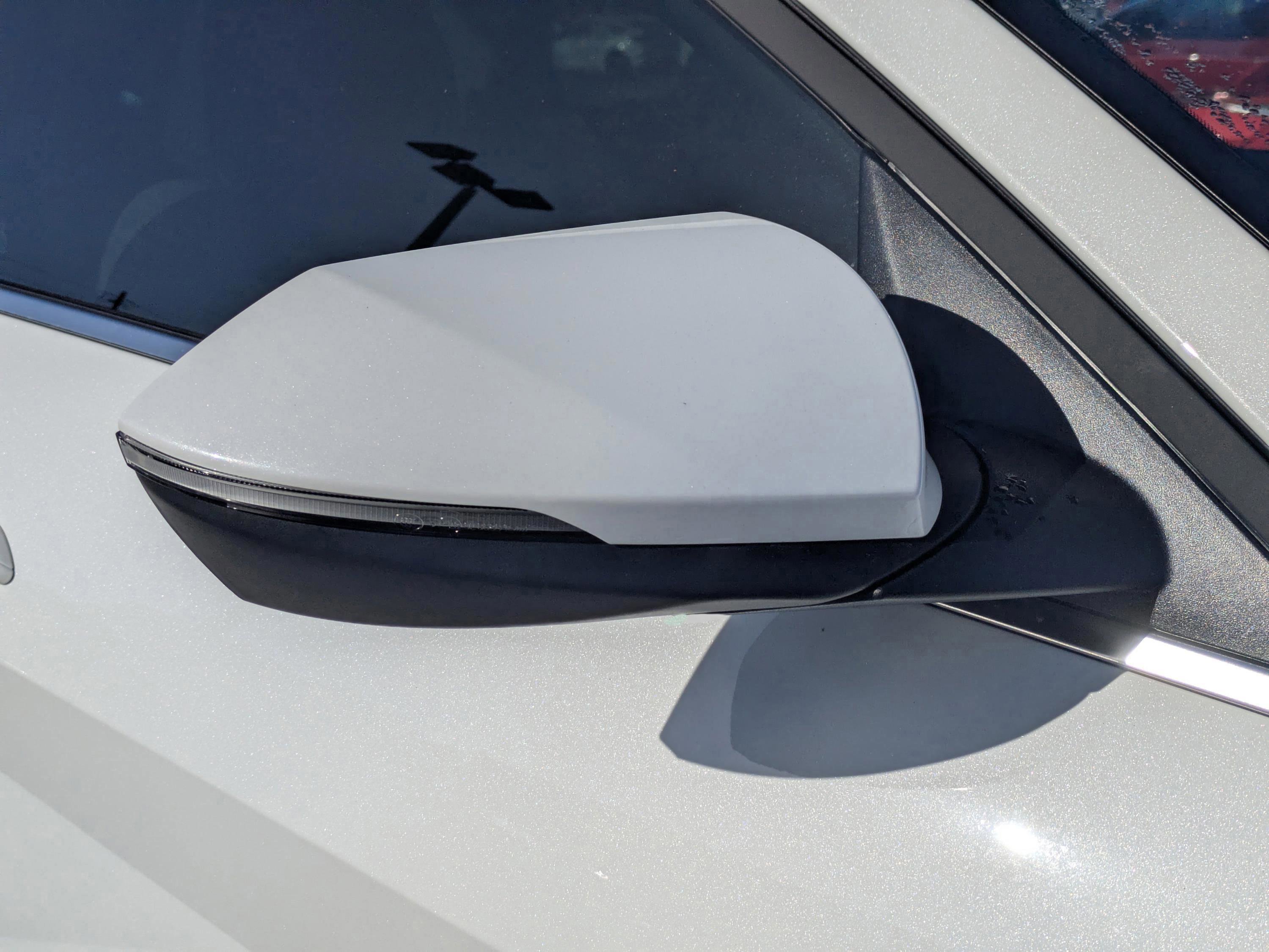 New 2026 Hyundai Elantra Limited FWD image 13