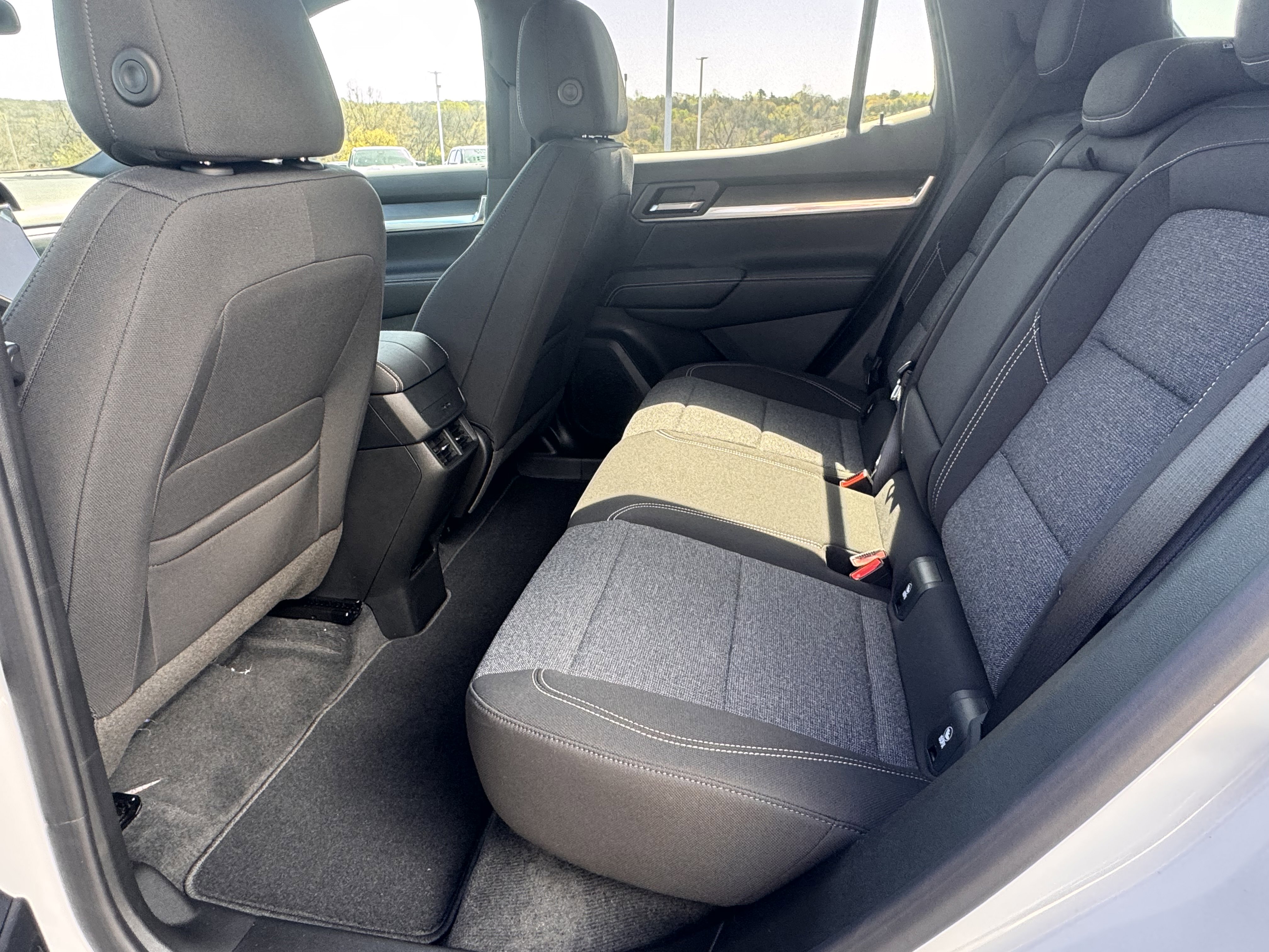 New 2025 GMC Terrain Elevation image 7