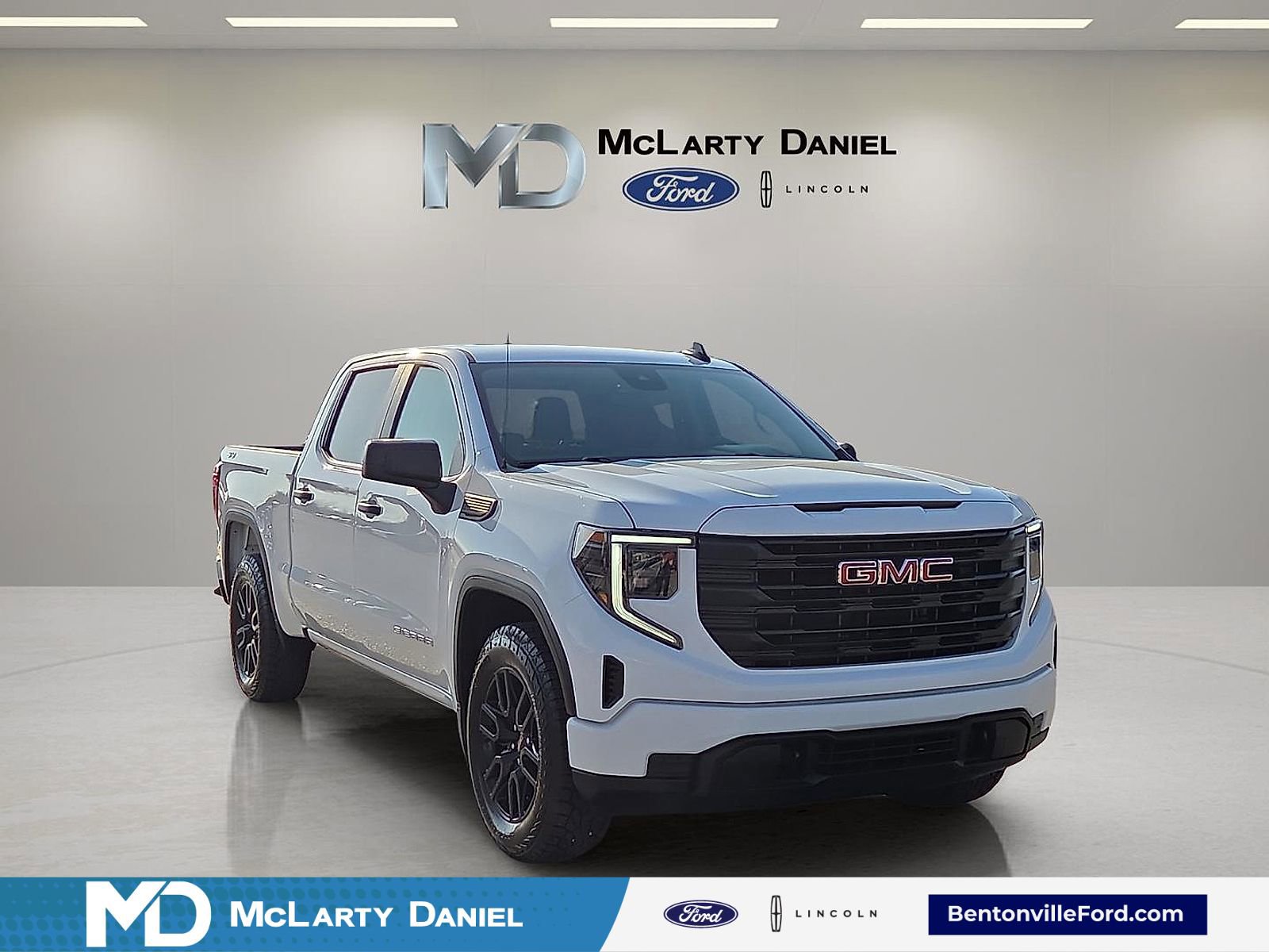 Used 2024 GMC Sierra 1500 Pro w/ Graphite Edition image 1