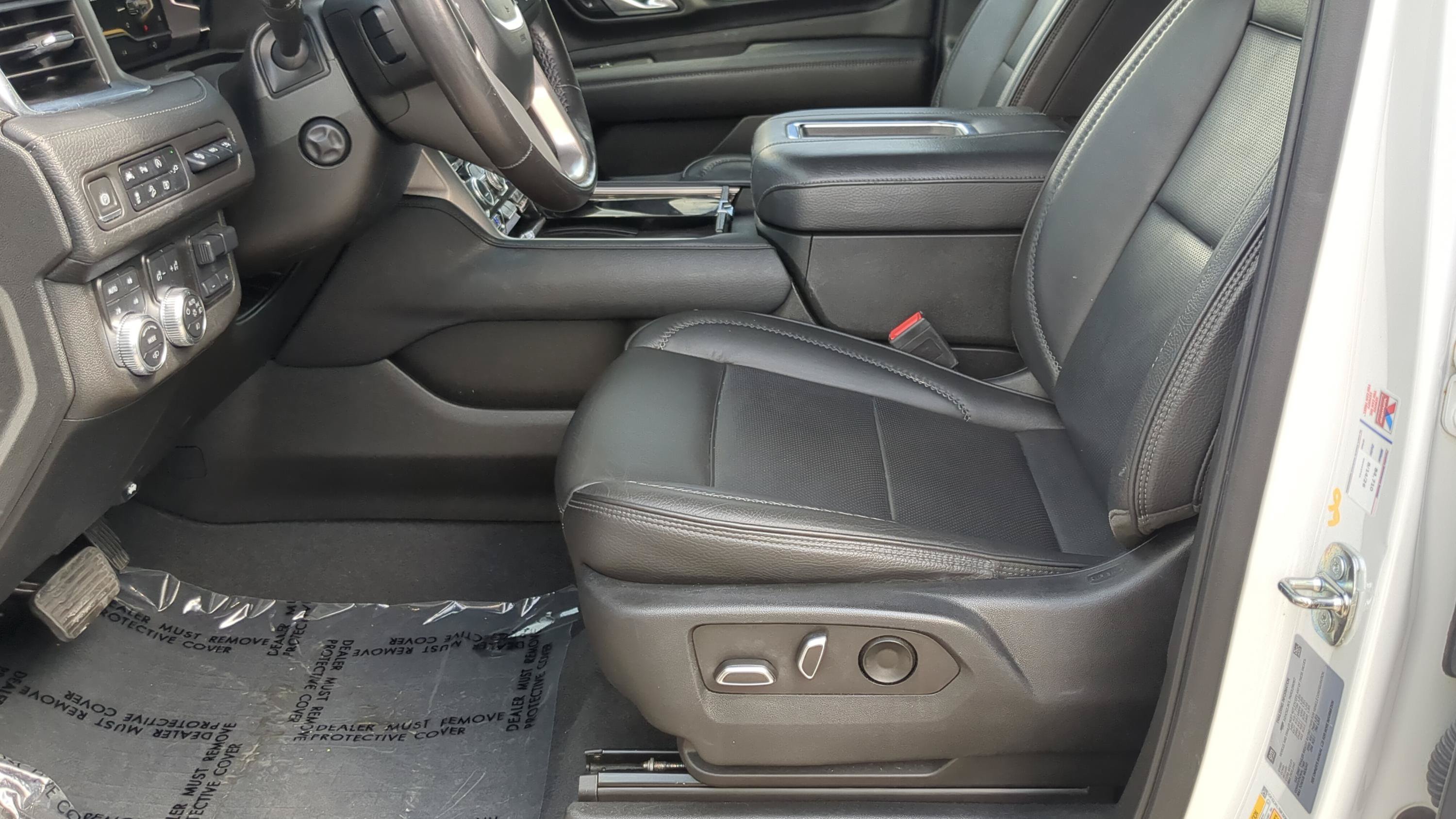 Used 2022 GMC Yukon XL Denali w/ Max Trailering Package AWD/4WD image 10