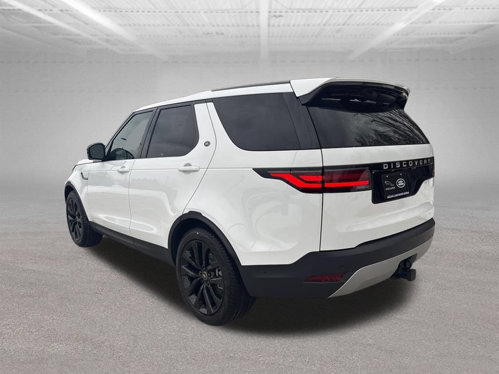 New 2026 Land Rover Discovery S AWD/4WD image 3