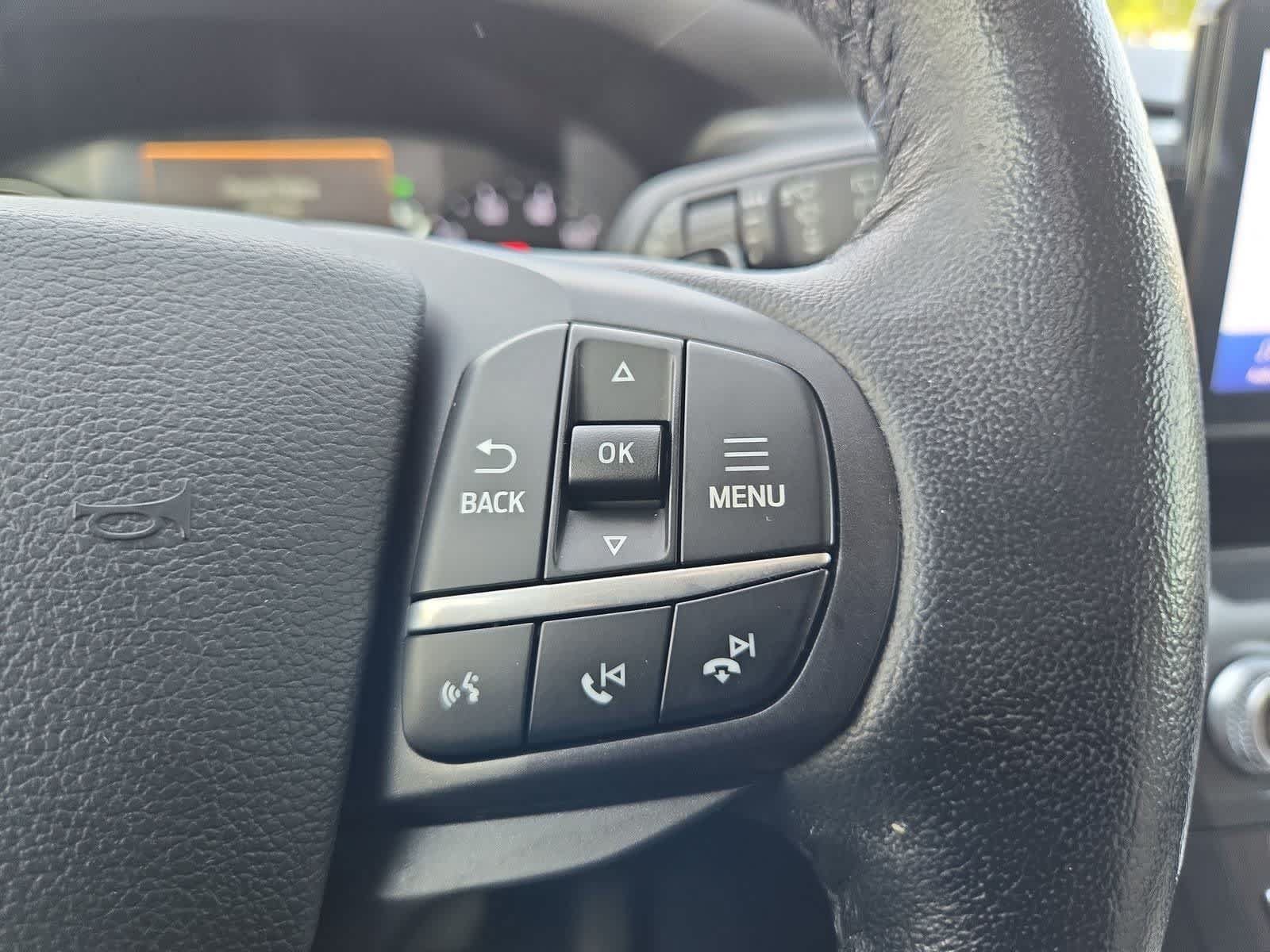Used 2020 Ford Explorer XLT w/ Equipment Group 202A RWD image 23