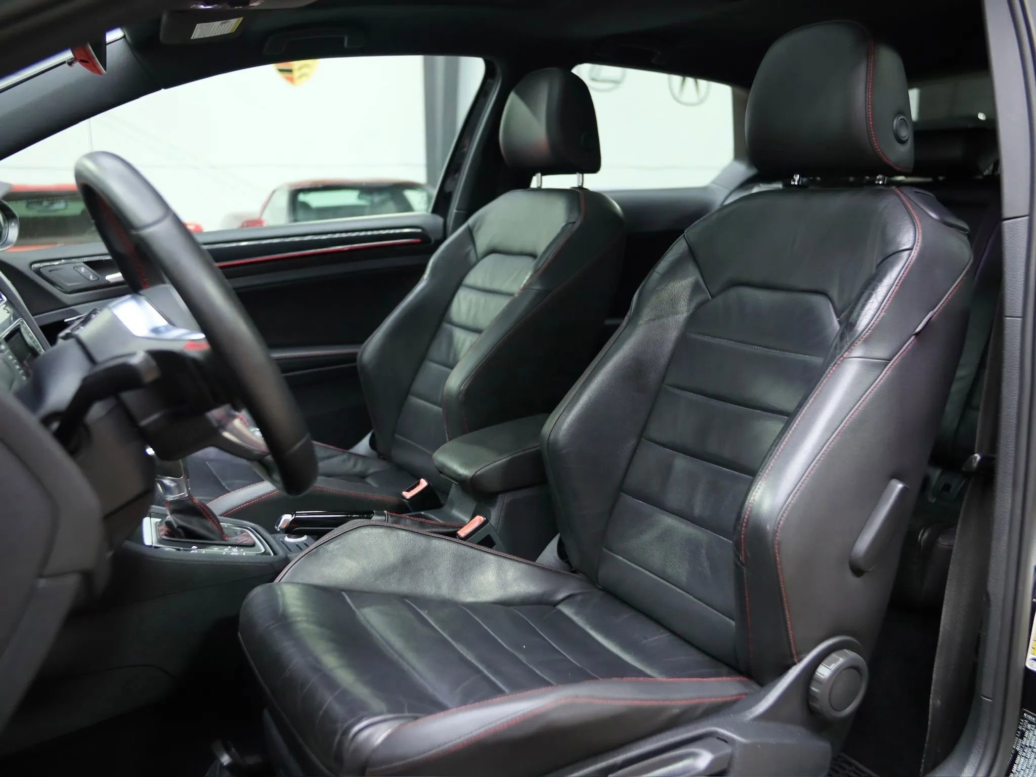 Used 2015 Volkswagen GTI SE image 21