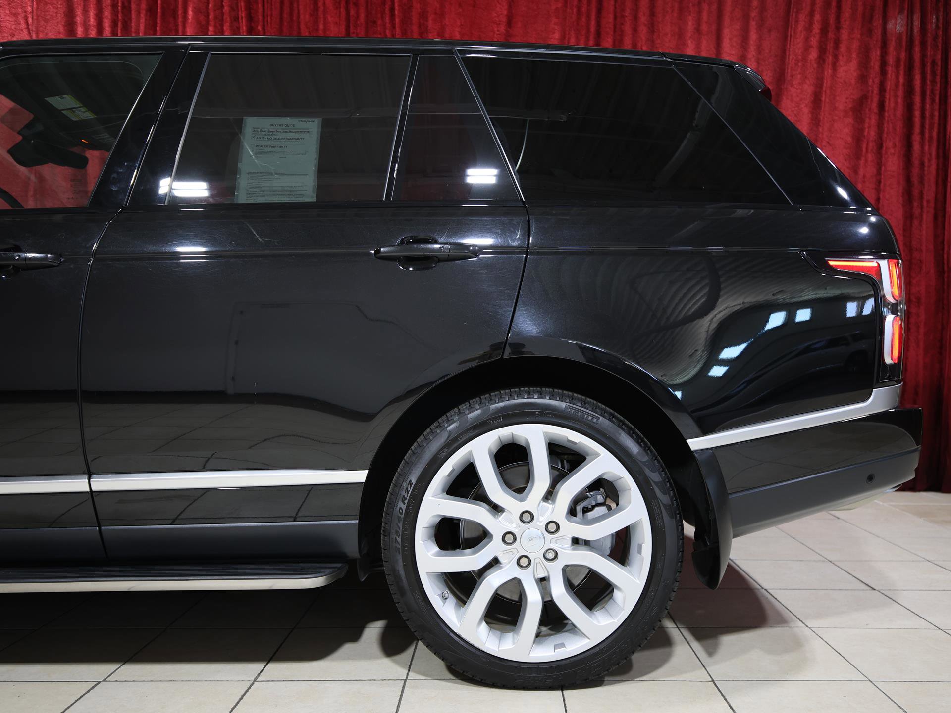 Used 2020 Land Rover Range Rover HSE AWD/4WD image 6