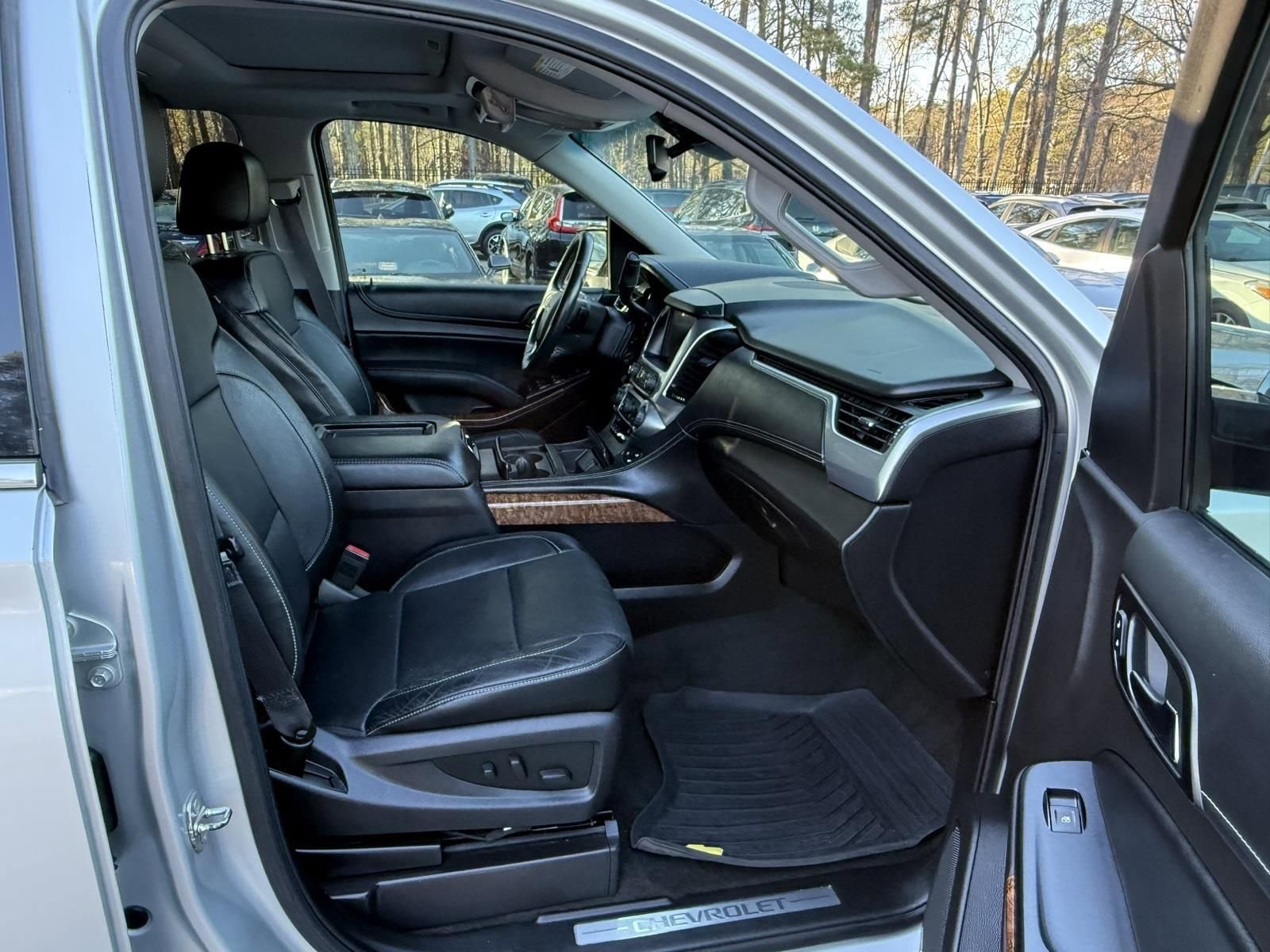 Used 2015 Chevrolet Tahoe LTZ image 19