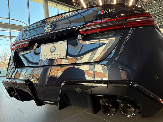 New 2026 BMW M5 w/ Executive Package AWD/4WD image 36