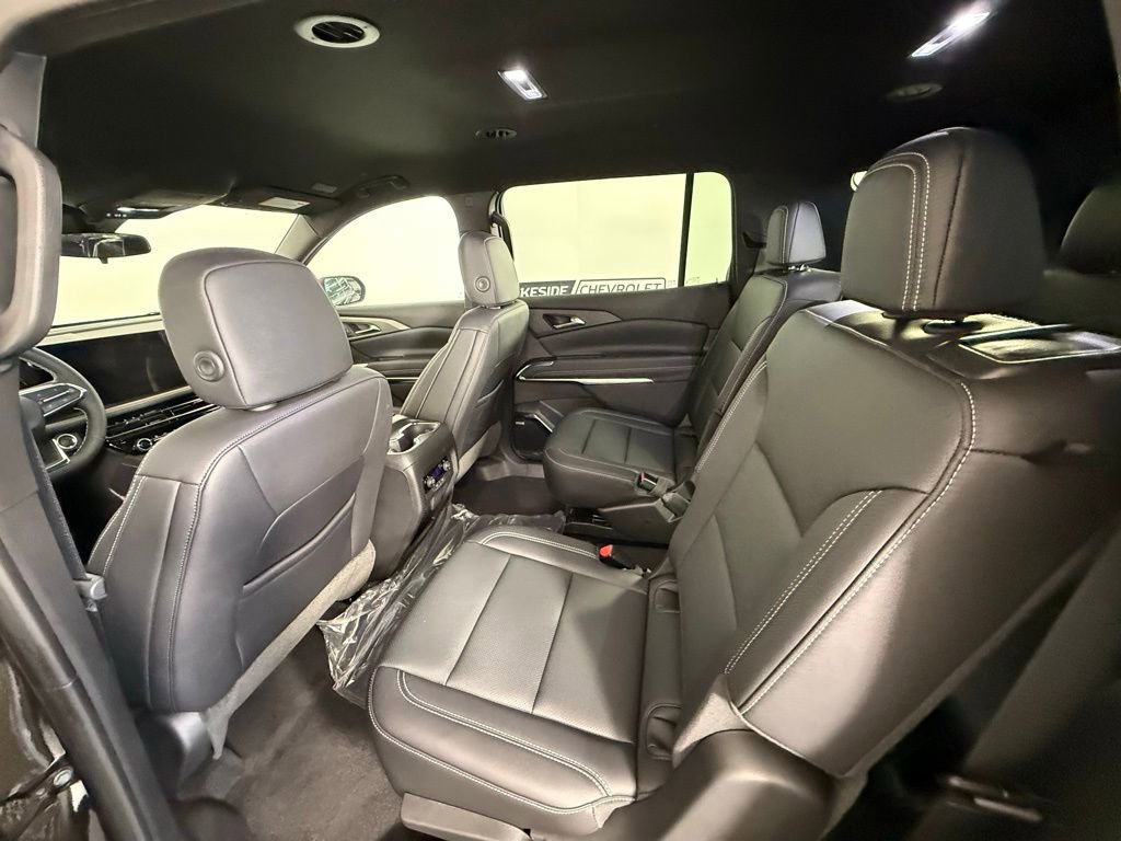 New 2025 Chevrolet Traverse LT w/ Enhanced Driving Package image 15