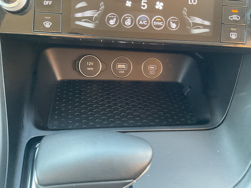 Used 2026 Genesis G70 2.5T AWD/4WD image 29