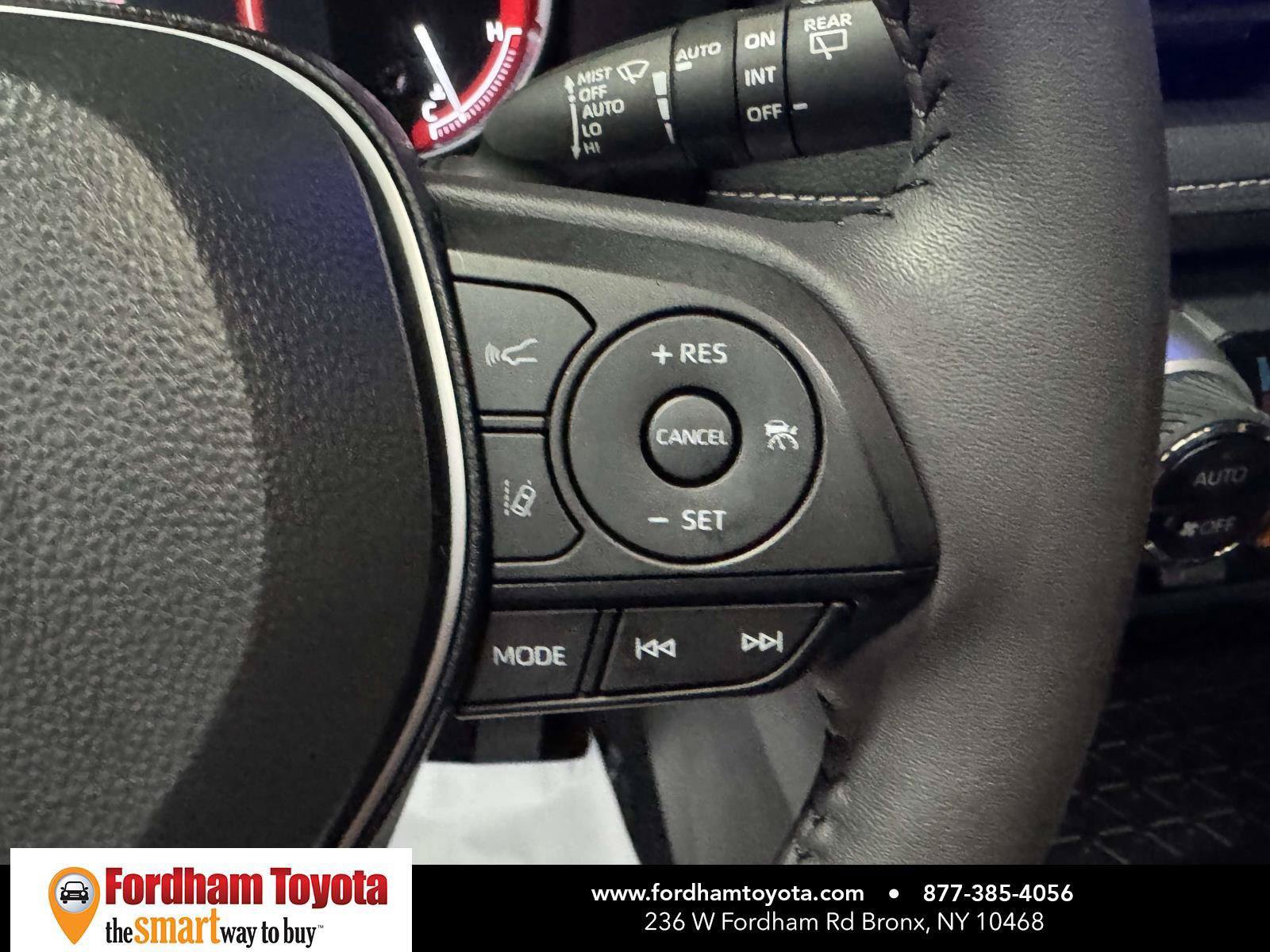Used 2025 Toyota RAV4 XLE w/ Convenience Package AWD/4WD image 24