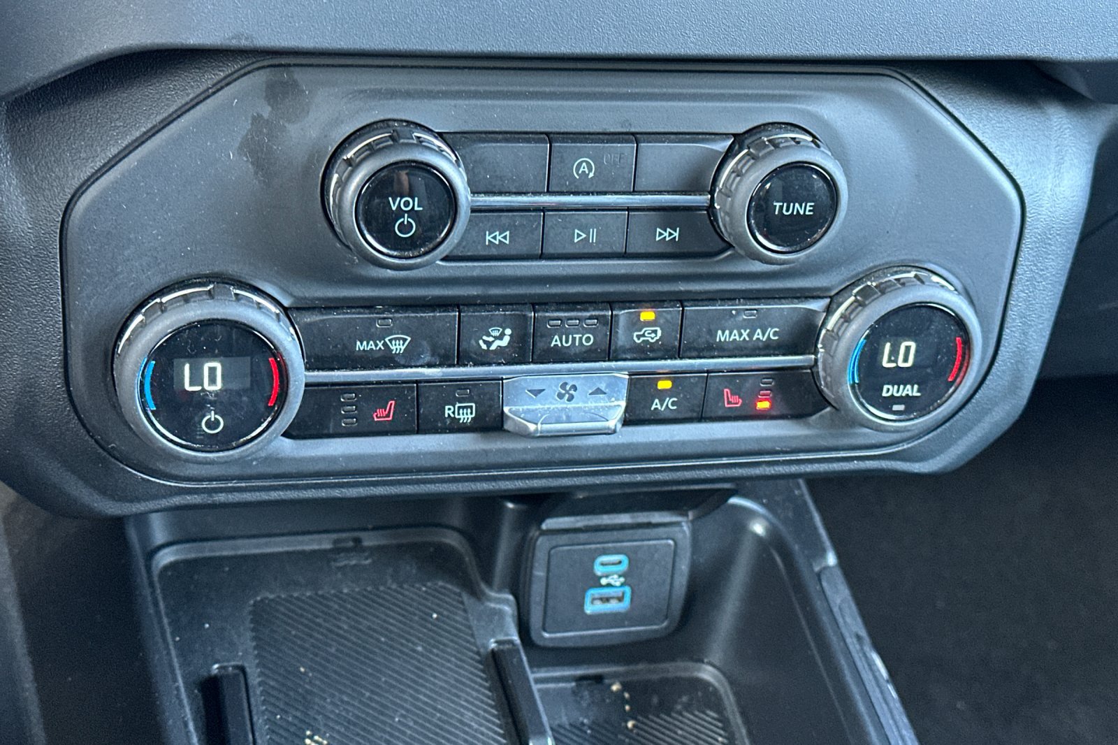 Used 2025 Ford Bronco Big Bend AWD/4WD image 19
