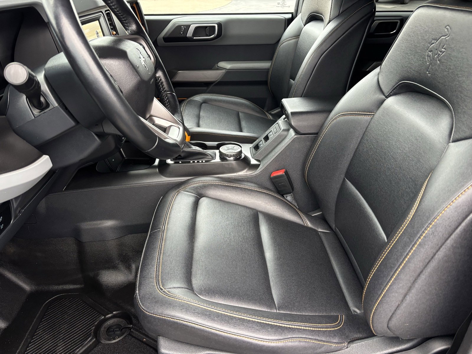 Used 2023 Ford Bronco Badlands w/ Sasquatch Package image 16