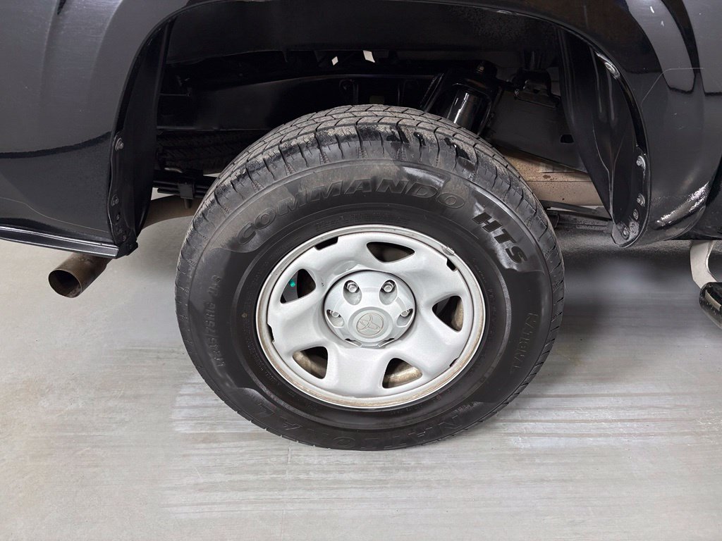 Used 2021 Toyota Tacoma SR w/ SR Convenience Package RWD image 11