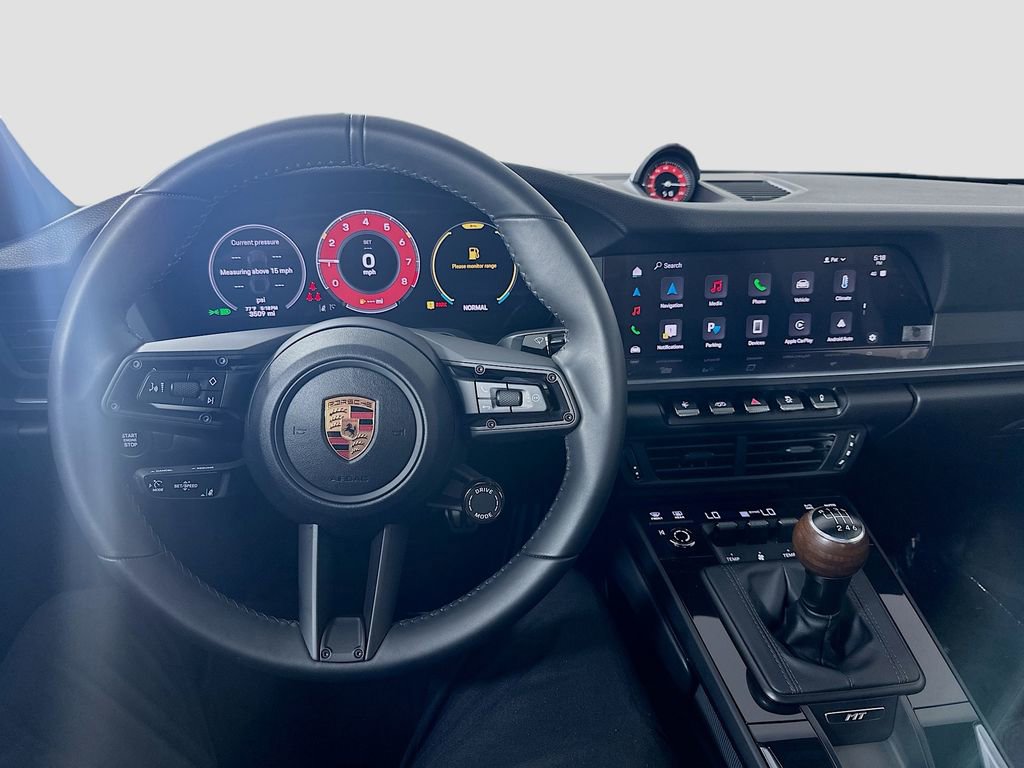 Used 2025 Porsche 911 Carrera T image 23