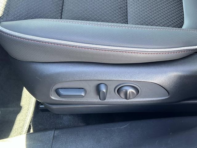 Used 2023 Chevrolet TrailBlazer RS w/ Sun and Liftgate Package FWD image 20