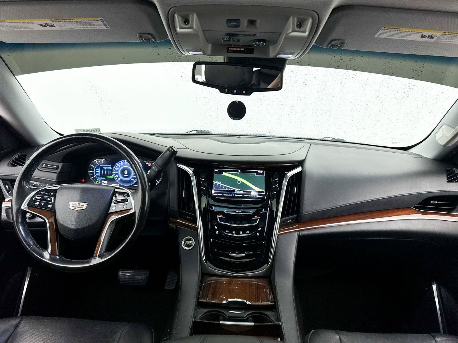 Used 2016 Cadillac Escalade Luxury RWD image 19