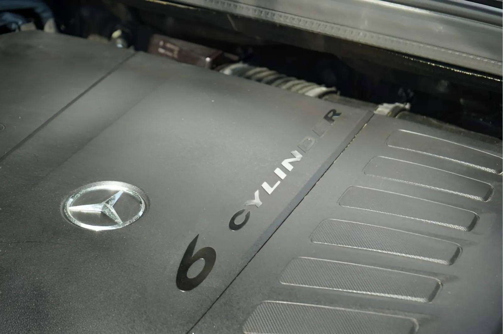 Used 2022 Mercedes-Benz GLS 450 4MATIC image 37