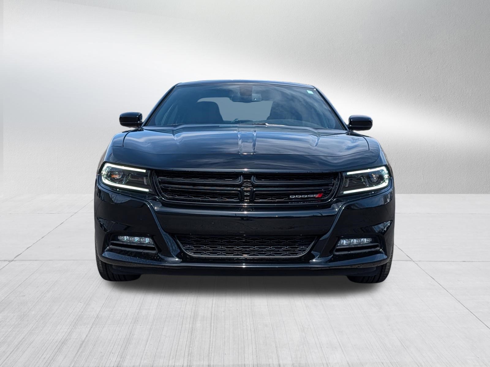 Used 2023 Dodge Charger SXT w/ Blacktop Special Edition image 2