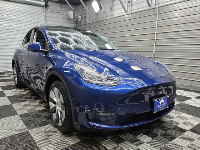 Used 2021 Tesla Model Y Long Range AWD/4WD image 4