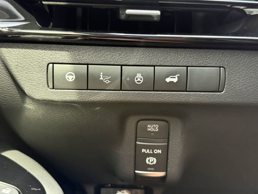 Used 2025 Nissan Murano Platinum w/ Cargo Package AWD/4WD image 28