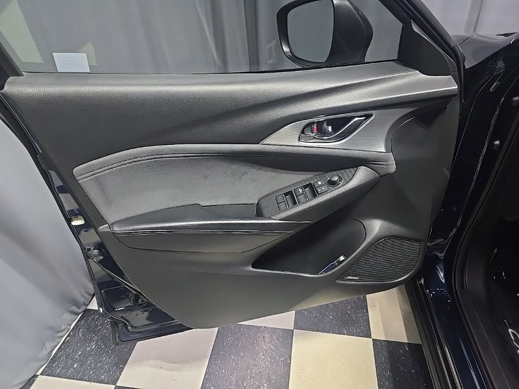 Used 2019 MAZDA CX-3 Grand Touring w/ Premium Package image 16