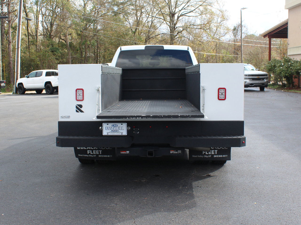 Used 2024 RAM 3500 SLT w/ Quick Order Package 2YG SLT image 15