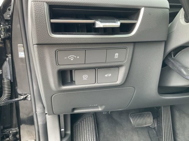 Used 2024 Hyundai Sonata SEL w/ Convenience Package image 16