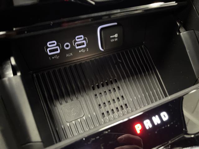 New 2026 Jeep Grand Cherokee Altitude image 24