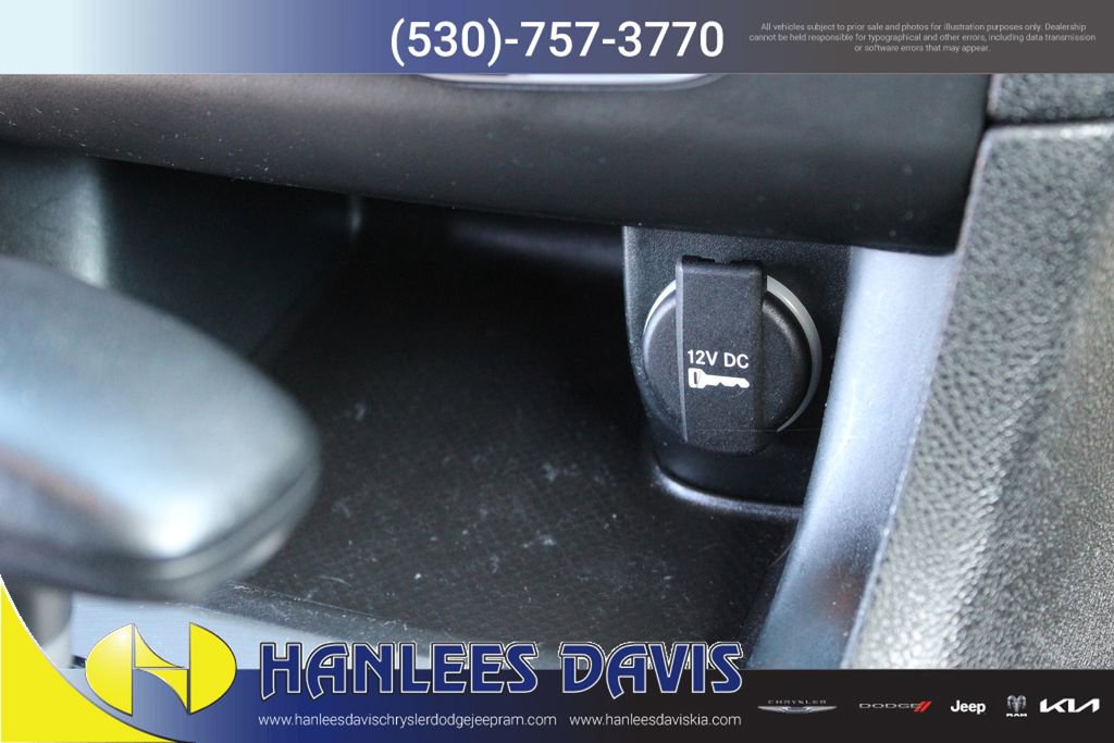 Used 2019 Dodge Charger R/T w/ Driver Confidence Group RWD image 22