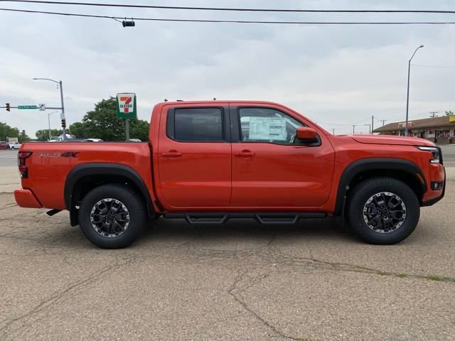 New 2025 Nissan Frontier PRO-4X w/ Tow Package image 6