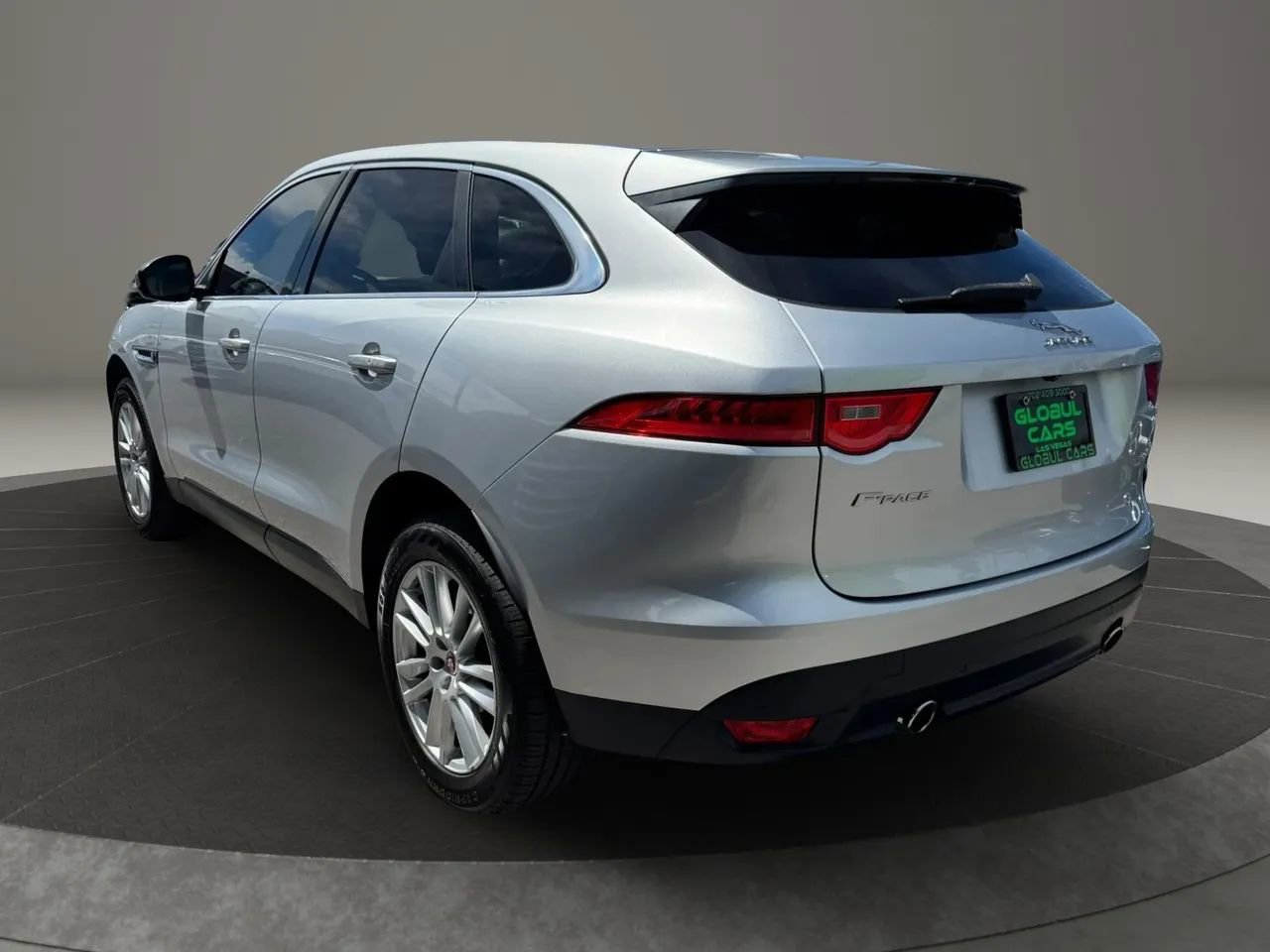 Used 2017 Jaguar F-PACE Prestige AWD/4WD image 7