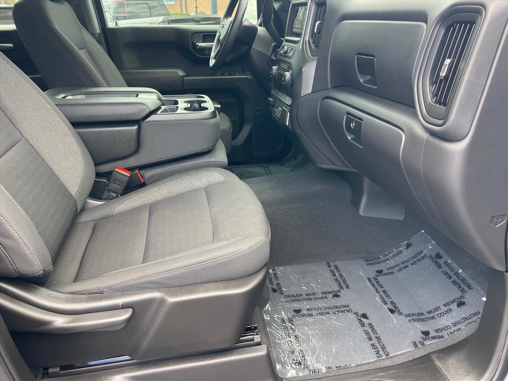 Used 2025 Chevrolet Silverado 1500 Custom Trail Boss w/ Dark Appearance Package image 26