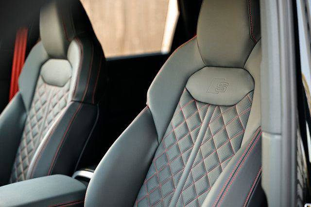 Certified 2026 Audi Q7 3.0T Prestige image 23