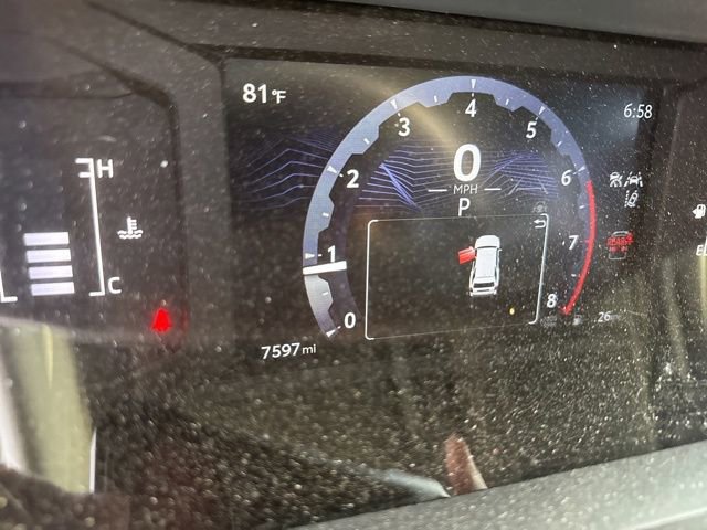 Used 2025 Toyota 4Runner SR5 AWD/4WD image 9