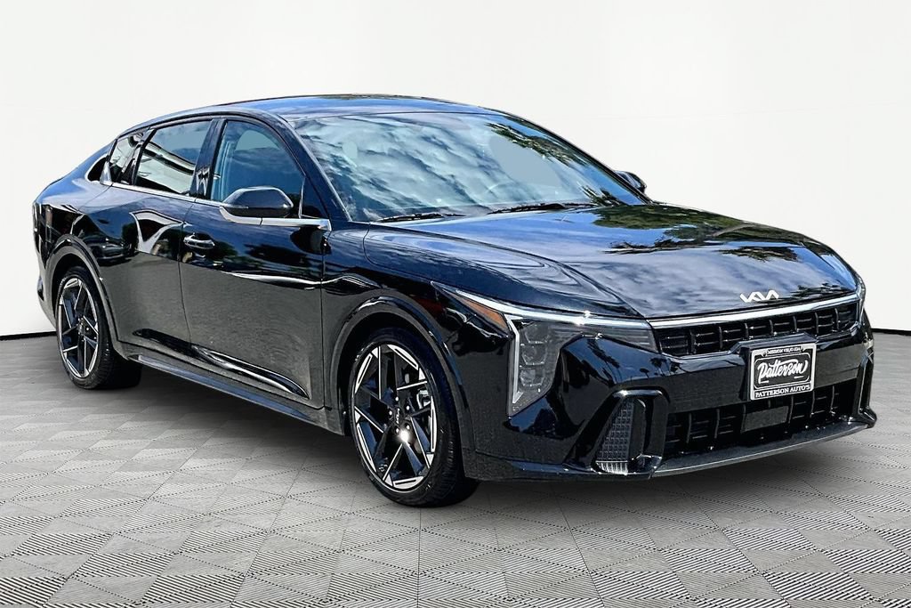Certified 2025 Kia K4 GT-Line w/ GT-Line Sunroof Package FWD image 5