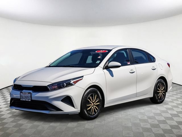 Used 2022 Kia Forte Sedan FWD image 5