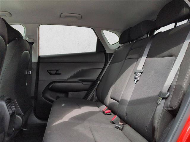 Used 2024 Hyundai Kona SEL FWD image 18