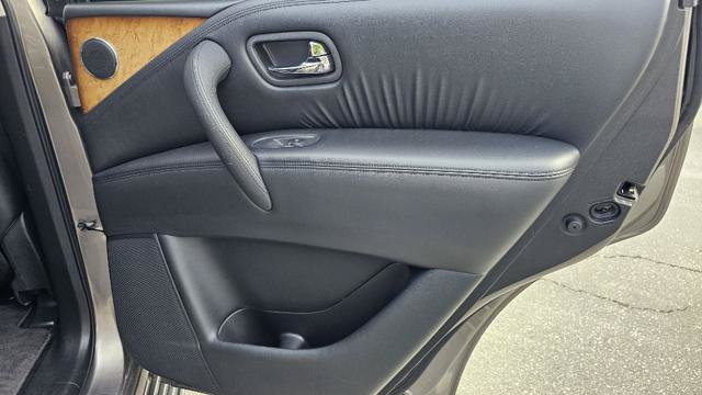 Used 2013 INFINITI QX56 4WD w/ Theater Pkg image 46